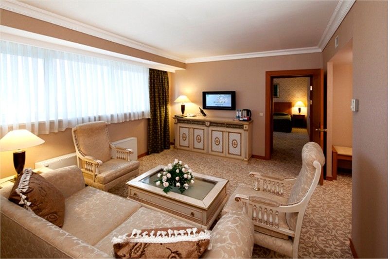 Wyndham Tashkent Otel Oda fotoğraf